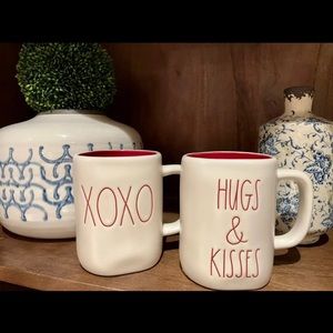 Rae Dunn Valentine’s Mug Set 💋 ❌⭕️❌⭕️ 💋
